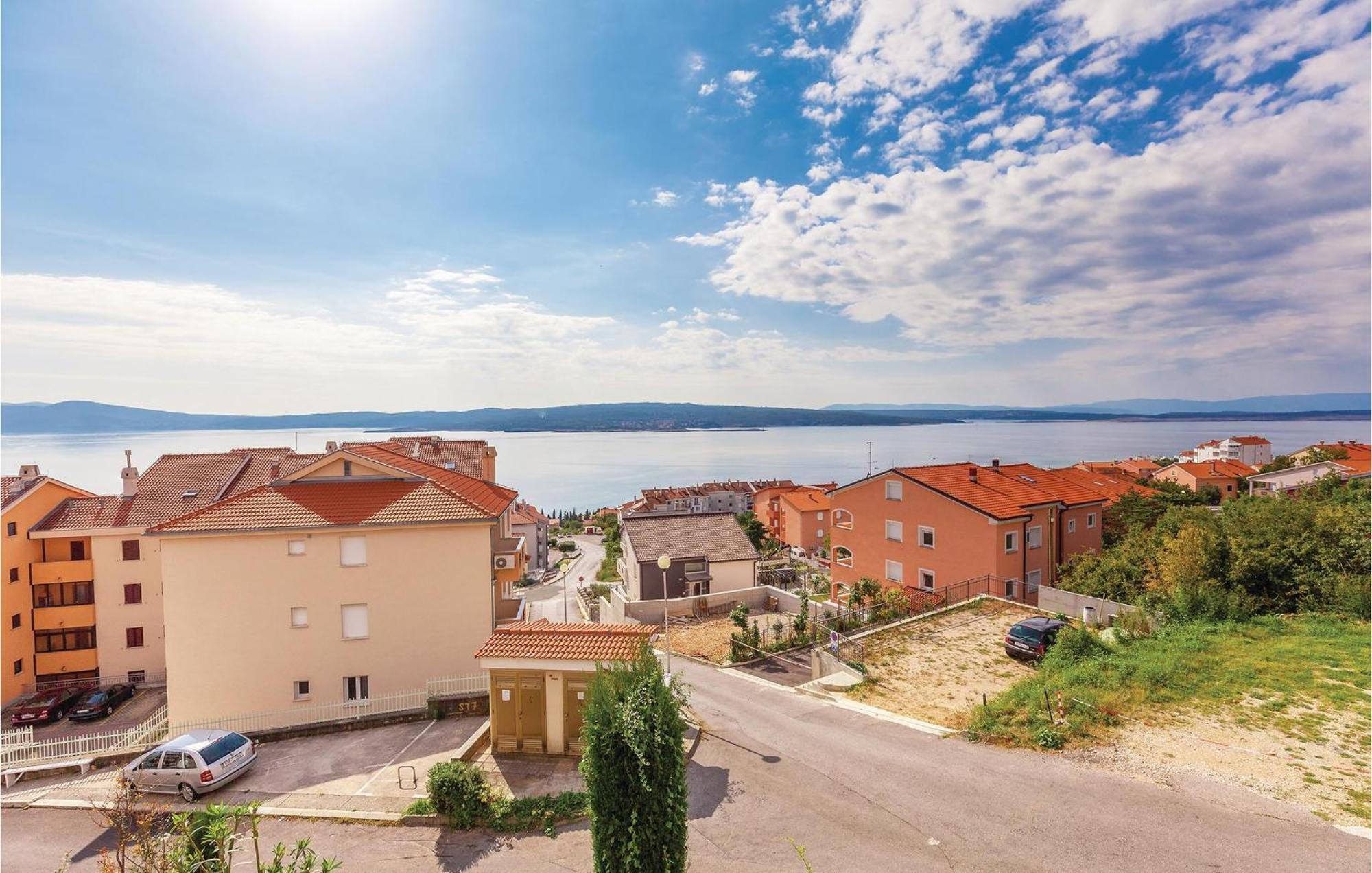 Nice Apartment In Crikvenica With Kitchen المظهر الخارجي الصورة
